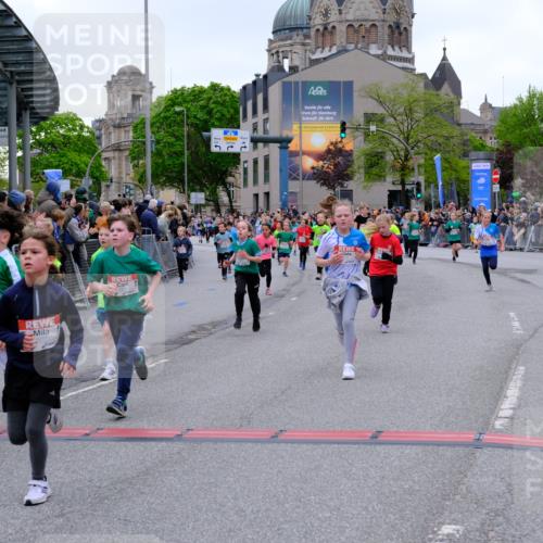 25.04.2026 - Das Zehntel Tim E. http://msf.ph/oto/9575077 25.04.2026 10:52:37 Ziel 5081, 5092, 5100, 5292, 5303, 5514, 5689, 5738, 5777, 5907, 6027, 6054, 6144, 6147, 6409, 6428, 6493, 6512, 6651, 6679, 6754, 6935, 6960, 6987, 7180, 7184, 7238, 7255, 7299, 7320, 7608, 7615, 7745, 7757, 7904, 7921, 7976, 8022, 8024, 8036 meine-sportfotos.de