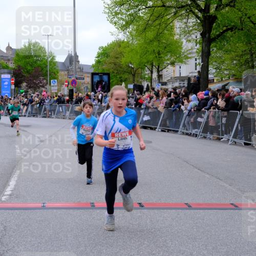 25.04.2026 - Das Zehntel Tim E. http://msf.ph/oto/9575097 25.04.2026 10:52:41 Ziel 5292, 5303, 5514, 5738, 5907, 6054, 6113, 6123, 6131, 6144, 6147, 6161, 6177, 6491, 6493, 6512, 6517, 6651, 6679, 6754, 6840, 6935, 6960, 6987, 7105, 7238, 7255, 7299, 7320, 7513, 7548, 7599, 7608, 7615, 7629, 7672, 7745, 7757, 7869, 7890, 7904, 7918, 7921, 7976, 8022, 8024, 8036 meine-sportfotos.de