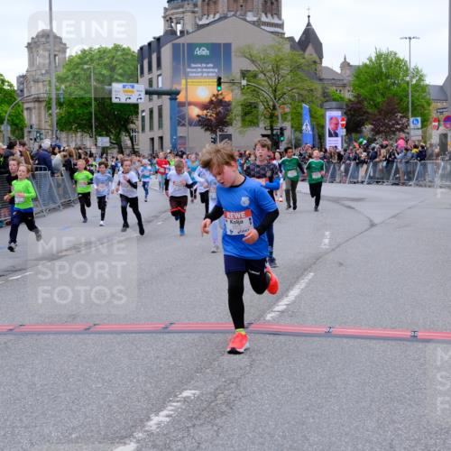 25.04.2026 - Das Zehntel Tim E. http://msf.ph/oto/9575149 25.04.2026 10:52:54 Ziel 5109, 5154, 5158, 5180, 5237, 5427, 5488, 5504, 5787, 5884, 5897, 5898, 5910, 5925, 5928, 6018, 6081, 6262, 6266, 6313, 6382, 6415, 6745, 7128, 7165, 7167, 7190, 7395, 7456, 7459, 7699, 7716, 7750 meine-sportfotos.de