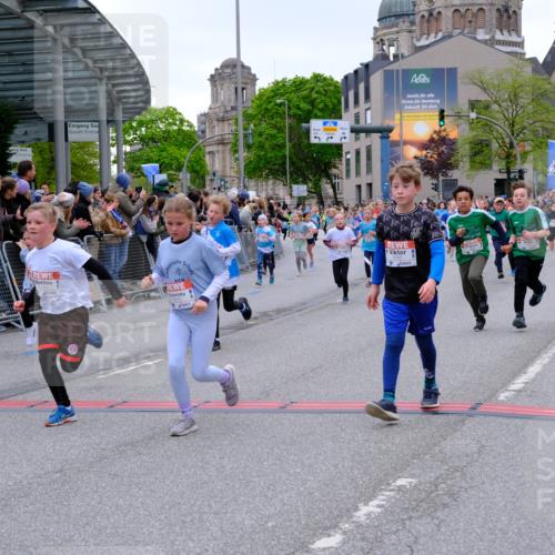 25.04.2026 - Das Zehntel Tim E. http://msf.ph/oto/9575165 25.04.2026 10:52:57 Ziel 5063, 5109, 5154, 5158, 5180, 5237, 5427, 5488, 5504, 5695, 5775, 5787, 5884, 5897, 5898, 5910, 5928, 6081, 6145, 6313, 6321, 6382, 6415, 6745, 7128, 7187, 7190, 7456, 7459, 7512, 7533, 7716, 7750, 7950, 7986 meine-sportfotos.de