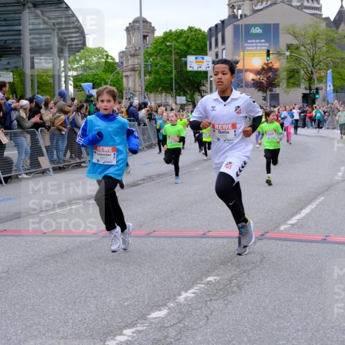 25.04.2026 - Das Zehntel Tim E. http://msf.ph/oto/9575208 25.04.2026 10:53:05 Ziel 5063, 5109, 5695, 5775, 5779, 5785, 5807, 5819, 5825, 5898, 6050, 6071, 6072, 6135, 6145, 6321, 6340, 6528, 6922, 7114, 7127, 7160, 7170, 7187, 7229, 7243, 7424, 7504, 7512, 7533, 7550, 7733, 7750, 7950, 7986 meine-sportfotos.de