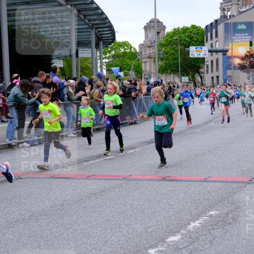 25.04.2026 - Das Zehntel Tim E. http://msf.ph/oto/9575274 25.04.2026 10:53:18 Ziel 5066, 5249, 5260, 5289, 5294, 5365, 5452, 5906, 5999, 6053, 6073, 6079, 6365, 6534, 6535, 6868, 6941, 6955, 7109, 7166, 7168, 7223, 7248, 7306, 7596, 7735, 7860, 7916, 8033 meine-sportfotos.de