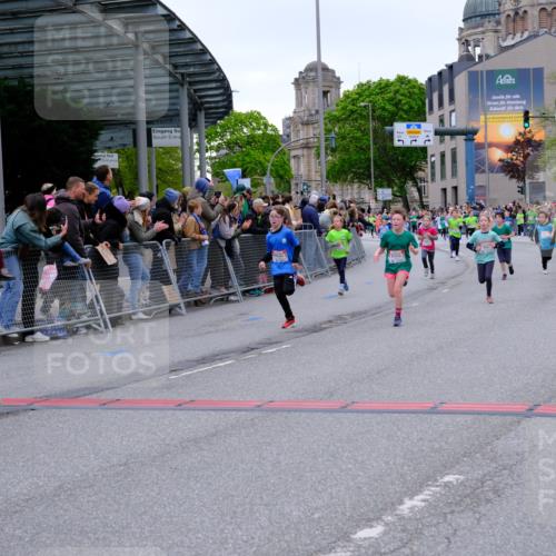 25.04.2026 - Das Zehntel Tim E. http://msf.ph/oto/9575281 25.04.2026 10:53:20 Ziel 5066, 5249, 5260, 5289, 5294, 5452, 5570, 5710, 5906, 6008, 6053, 6073, 6079, 6365, 6534, 6535, 6868, 6928, 6941, 6955, 7091, 7093, 7109, 7166, 7168, 7223, 7306, 7596, 7829, 7860, 7881, 7916, 8033 meine-sportfotos.de