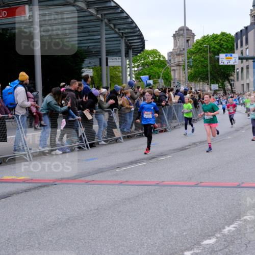 25.04.2026 - Das Zehntel Tim E. http://msf.ph/oto/9575284 25.04.2026 10:53:20 Ziel 5066, 5249, 5260, 5289, 5294, 5452, 5570, 5710, 5906, 6008, 6053, 6073, 6079, 6365, 6534, 6535, 6868, 6928, 6941, 6955, 7091, 7093, 7109, 7166, 7168, 7223, 7306, 7596, 7829, 7860, 7881, 7916, 8033 meine-sportfotos.de