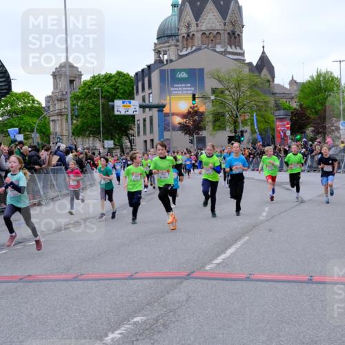 25.04.2026 - Das Zehntel Tim E. http://msf.ph/oto/9575291 25.04.2026 10:53:22 Ziel 5066, 5249, 5260, 5275, 5289, 5570, 5710, 5829, 6008, 6053, 6073, 6365, 6534, 6535, 6750, 6928, 6941, 6955, 7091, 7093, 7109, 7166, 7168, 7223, 7306, 7312, 7829, 7860, 7881, 7916 meine-sportfotos.de