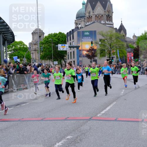 25.04.2026 - Das Zehntel Tim E. http://msf.ph/oto/9575294 25.04.2026 10:53:22 Ziel 5066, 5249, 5260, 5275, 5289, 5570, 5710, 5829, 6008, 6053, 6073, 6365, 6534, 6535, 6750, 6928, 6941, 6955, 7091, 7093, 7109, 7166, 7168, 7223, 7306, 7312, 7829, 7860, 7881, 7916 meine-sportfotos.de