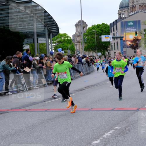 25.04.2026 - Das Zehntel Tim E. http://msf.ph/oto/9575303 25.04.2026 10:53:23 Ziel 5249, 5260, 5275, 5289, 5570, 5710, 5829, 6008, 6053, 6365, 6744, 6750, 6928, 6941, 6955, 7091, 7093, 7109, 7166, 7168, 7223, 7306, 7312, 7829, 7860, 7881, 7916 meine-sportfotos.de