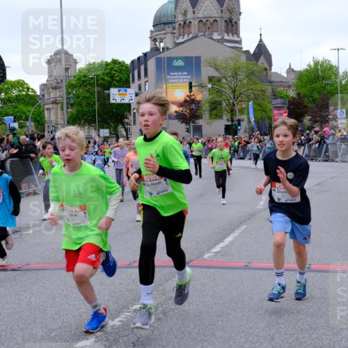 25.04.2026 - Das Zehntel Tim E. http://msf.ph/oto/9575325 25.04.2026 10:53:25 Ziel 5249, 5259, 5260, 5275, 5289, 5570, 5710, 5829, 6008, 6053, 6365, 6744, 6750, 6928, 7091, 7093, 7109, 7166, 7168, 7223, 7306, 7312, 7641, 7652, 7678, 7829, 7860, 7881, 7916 meine-sportfotos.de