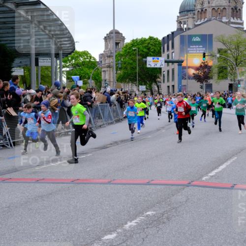 25.04.2026 - Das Zehntel Tim E. http://msf.ph/oto/9575339 25.04.2026 10:53:29 Ziel 5249, 5259, 5275, 5278, 5570, 5701, 5710, 5829, 6008, 6051, 6053, 6212, 6311, 6450, 6744, 6750, 6763, 6928, 7091, 7093, 7106, 7109, 7166, 7168, 7247, 7312, 7340, 7540, 7544, 7641, 7652, 7678, 7703, 7829, 7839, 7881, 7889, 7896, 7917, 8049 meine-sportfotos.de