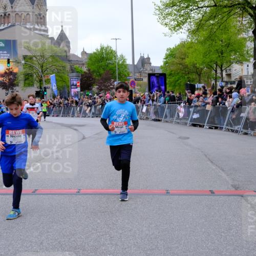 25.04.2026 - Das Zehntel Tim E. http://msf.ph/oto/9575387 25.04.2026 10:53:40 Ziel 5030, 5165, 5173, 5269, 5278, 5279, 5317, 5318, 5324, 5529, 5795, 6028, 6051, 6106, 6166, 6229, 6231, 6237, 6244, 6363, 6763, 6912, 6926, 7106, 7181, 7185, 7191, 7245, 7387, 7690, 7703, 7839, 7885, 7889, 7899, 7917, 8048, 8049, 8059 meine-sportfotos.de