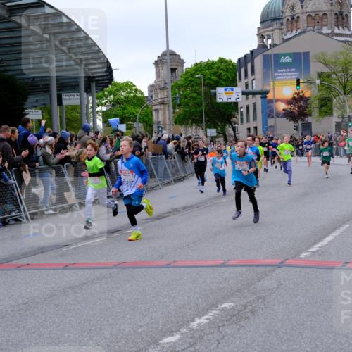 25.04.2026 - Das Zehntel Tim E. http://msf.ph/oto/9575421 25.04.2026 10:53:46 Ziel 5030, 5317, 5318, 5324, 5564, 5683, 5729, 6028, 6106, 6166, 6213, 6231, 6244, 6363, 6364, 6912, 6926, 7153, 7181, 7185, 7233, 7245, 7253, 7690, 7697, 7746, 7830, 7885, 7899, 8048, 8059 meine-sportfotos.de