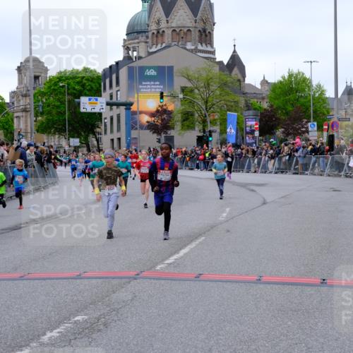 25.04.2026 - Das Zehntel Tim E. http://msf.ph/oto/9575454 25.04.2026 10:53:52 Ziel 5234, 5411, 5424, 5564, 5683, 5713, 5729, 5878, 5879, 6060, 6213, 6222, 6226, 6364, 6373, 6623, 6709, 7148, 7153, 7194, 7233, 7253, 7623, 7697, 7746, 7830, 7940, 8041 meine-sportfotos.de