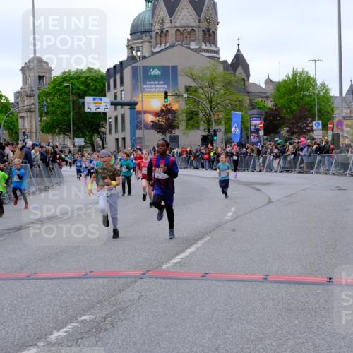 25.04.2026 - Das Zehntel Tim E. http://msf.ph/oto/9575455 25.04.2026 10:53:53 Ziel 5234, 5411, 5424, 5564, 5683, 5713, 5729, 5878, 5879, 6060, 6213, 6222, 6226, 6364, 6373, 6623, 6709, 7148, 7153, 7194, 7233, 7253, 7623, 7697, 7746, 7830, 7940, 8041 meine-sportfotos.de