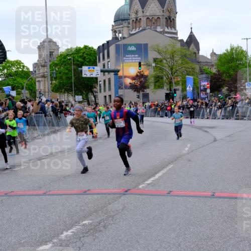 25.04.2026 - Das Zehntel Tim E. http://msf.ph/oto/9575458 25.04.2026 10:53:53 Ziel 5234, 5411, 5424, 5564, 5683, 5713, 5729, 5878, 5879, 6060, 6213, 6222, 6226, 6364, 6373, 6623, 6709, 7148, 7153, 7194, 7233, 7253, 7623, 7697, 7746, 7830, 7940, 8041 meine-sportfotos.de