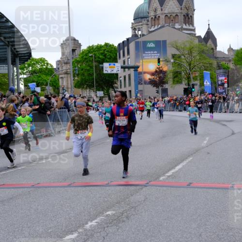 25.04.2026 - Das Zehntel Tim E. http://msf.ph/oto/9575461 25.04.2026 10:53:53 Ziel 5234, 5411, 5424, 5564, 5683, 5713, 5729, 5878, 5879, 6060, 6213, 6222, 6226, 6364, 6373, 6623, 6709, 7148, 7153, 7194, 7233, 7253, 7623, 7697, 7746, 7830, 7940, 8041 meine-sportfotos.de