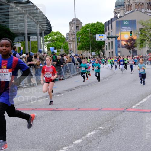 25.04.2026 - Das Zehntel Tim E. http://msf.ph/oto/9575469 25.04.2026 10:53:54 Ziel 5234, 5411, 5424, 5446, 5564, 5683, 5713, 5729, 5878, 5879, 6060, 6213, 6222, 6226, 6364, 6373, 6393, 6623, 6709, 7148, 7153, 7194, 7233, 7253, 7623, 7697, 7746, 7830, 7940, 8041 meine-sportfotos.de