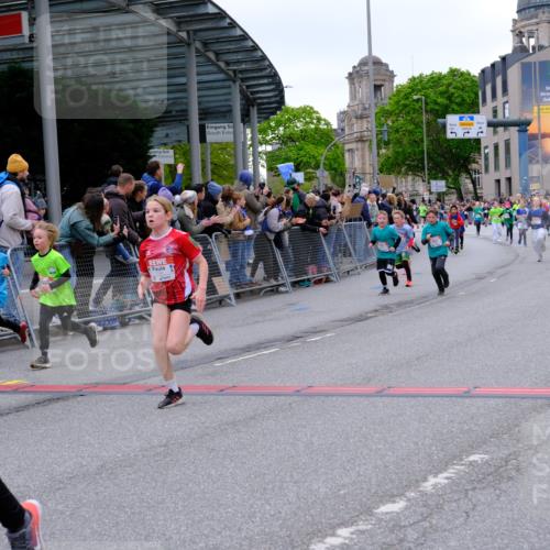 25.04.2026 - Das Zehntel Tim E. http://msf.ph/oto/9575472 25.04.2026 10:53:55 Ziel 5234, 5411, 5424, 5446, 5558, 5564, 5584, 5713, 5729, 5878, 5879, 6060, 6213, 6222, 6226, 6247, 6364, 6373, 6393, 6623, 6709, 7148, 7194, 7233, 7253, 7623, 7746, 7830, 7940, 8041 meine-sportfotos.de