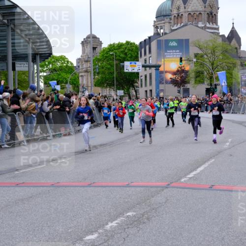 25.04.2026 - Das Zehntel Tim E. http://msf.ph/oto/9575495 25.04.2026 10:53:58 Ziel 5234, 5387, 5390, 5411, 5424, 5446, 5548, 5558, 5584, 5713, 5771, 5878, 5879, 6060, 6222, 6226, 6247, 6364, 6373, 6393, 6500, 6623, 6709, 7148, 7194, 7623, 7830, 7940, 8019, 8041, 8067 meine-sportfotos.de