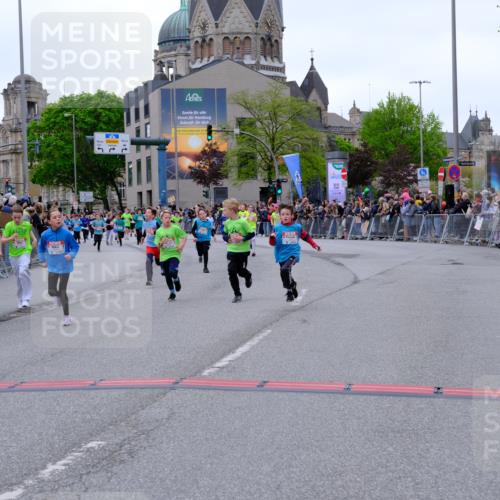 25.04.2026 - Das Zehntel Tim E. http://msf.ph/oto/9575523 25.04.2026 10:54:02 Ziel 5234, 5387, 5390, 5446, 5548, 5558, 5584, 5713, 5771, 5786, 5878, 5879, 6036, 6076, 6219, 6227, 6247, 6373, 6393, 6500, 6505, 7133, 7205, 7307, 7314, 7623, 7681, 8019, 8067 meine-sportfotos.de