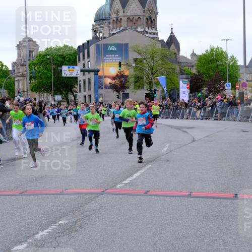 25.04.2026 - Das Zehntel Tim E. http://msf.ph/oto/9575526 25.04.2026 10:54:02 Ziel 5234, 5387, 5390, 5446, 5548, 5558, 5584, 5713, 5771, 5786, 5878, 5879, 6036, 6076, 6219, 6227, 6247, 6373, 6393, 6500, 6505, 7133, 7205, 7307, 7314, 7623, 7681, 8019, 8067 meine-sportfotos.de