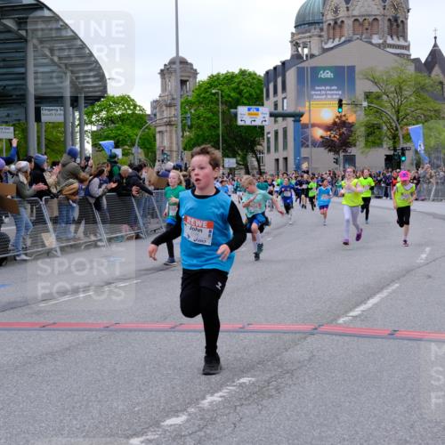 25.04.2026 - Das Zehntel Tim E. http://msf.ph/oto/9575549 25.04.2026 10:54:05 Ziel 5357, 5387, 5390, 5446, 5548, 5558, 5584, 5771, 5786, 5827, 6036, 6065, 6076, 6219, 6227, 6247, 6393, 6500, 6505, 7133, 7205, 7249, 7307, 7314, 7681, 8019, 8067 meine-sportfotos.de