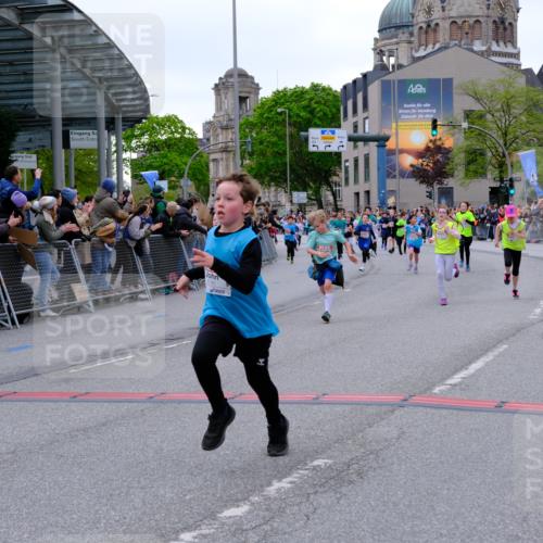 25.04.2026 - Das Zehntel Tim E. http://msf.ph/oto/9575550 25.04.2026 10:54:05 Ziel 5357, 5387, 5390, 5446, 5548, 5558, 5584, 5771, 5786, 5827, 6036, 6065, 6076, 6219, 6227, 6247, 6393, 6500, 6505, 7133, 7205, 7249, 7307, 7314, 7681, 8019, 8067 meine-sportfotos.de