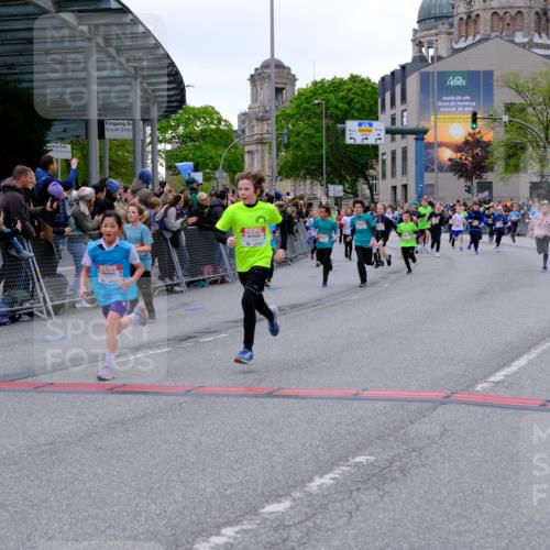 25.04.2026 - Das Zehntel Tim E. http://msf.ph/oto/9575569 25.04.2026 10:54:09 Ziel 5255, 5357, 5387, 5390, 5447, 5548, 5771, 5786, 5827, 5901, 5903, 6036, 6065, 6076, 6219, 6227, 6500, 6505, 6613, 6844, 7133, 7175, 7183, 7205, 7249, 7307, 7314, 7526, 7681, 8019, 8067 meine-sportfotos.de