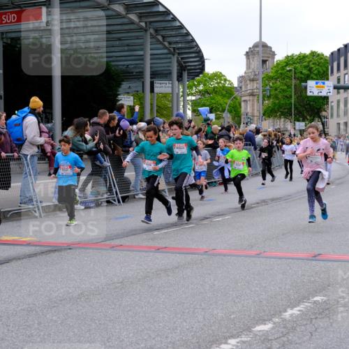 25.04.2026 - Das Zehntel Tim E. http://msf.ph/oto/9575582 25.04.2026 10:54:12 Ziel 5004, 5059, 5113, 5255, 5357, 5376, 5403, 5447, 5470, 5786, 5827, 5901, 5903, 6036, 6065, 6076, 6505, 6613, 6696, 6701, 6714, 6740, 6844, 7095, 7175, 7183, 7206, 7249, 7526, 7741, 7752, 7927 meine-sportfotos.de