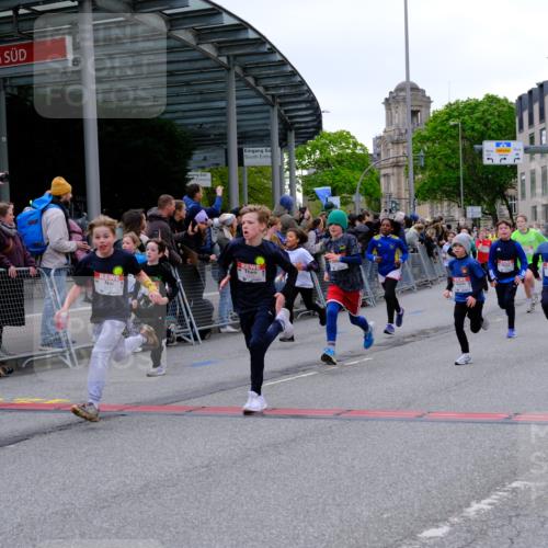 25.04.2026 - Das Zehntel Tim E. http://msf.ph/oto/9575601 25.04.2026 10:54:15 Ziel 5004, 5059, 5072, 5113, 5255, 5306, 5357, 5376, 5403, 5447, 5470, 5827, 5901, 5903, 6065, 6613, 6635, 6696, 6701, 6714, 6740, 6844, 6920, 6923, 6924, 6972, 7095, 7175, 7183, 7206, 7249, 7311, 7526, 7741, 7752, 7927, 7949 meine-sportfotos.de