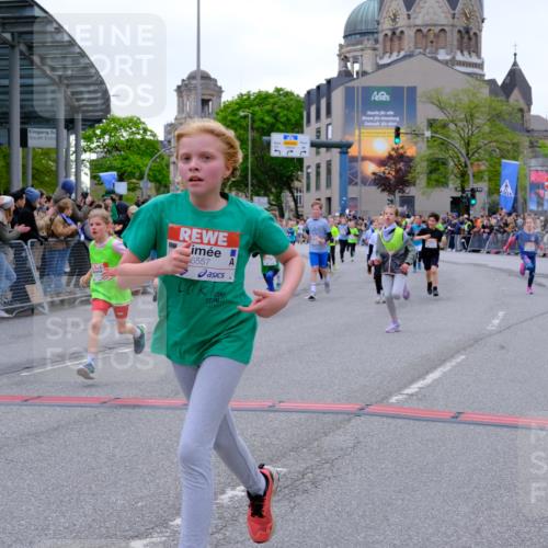 25.04.2026 - Das Zehntel Tim E. http://msf.ph/oto/9575661 25.04.2026 10:54:25 Ziel 5072, 5088, 5098, 5108, 5132, 5306, 5355, 5421, 5590, 5591, 5754, 5755, 5847, 6017, 6070, 6094, 6102, 6107, 6421, 6557, 6635, 6880, 6920, 6923, 6924, 6972, 6997, 7102, 7311, 7905, 7949 meine-sportfotos.de