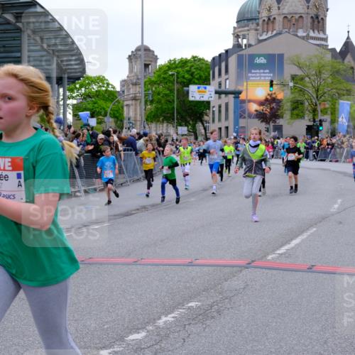 25.04.2026 - Das Zehntel Tim E. http://msf.ph/oto/9575664 25.04.2026 10:54:25 Ziel 5072, 5088, 5098, 5108, 5132, 5306, 5355, 5421, 5590, 5591, 5754, 5755, 5847, 6017, 6070, 6094, 6102, 6107, 6421, 6557, 6635, 6880, 6920, 6923, 6924, 6972, 6997, 7102, 7311, 7905, 7949 meine-sportfotos.de