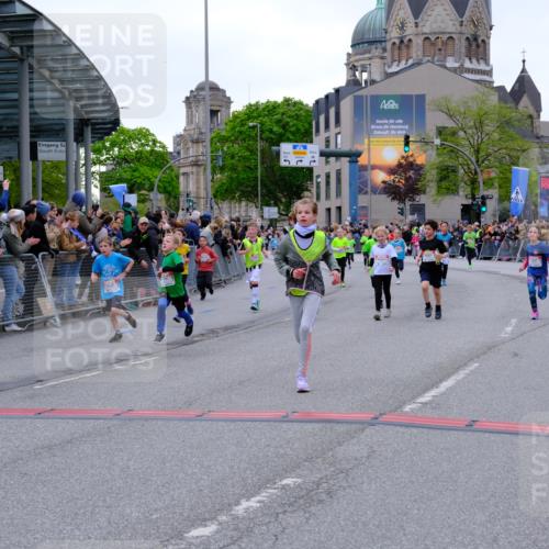 25.04.2026 - Das Zehntel Tim E. http://msf.ph/oto/9575666 25.04.2026 10:54:26 Ziel 5072, 5088, 5098, 5108, 5132, 5355, 5360, 5421, 5590, 5591, 5754, 5755, 5847, 6017, 6070, 6094, 6102, 6107, 6421, 6557, 6635, 6880, 6920, 6923, 6924, 6997, 7102, 7311, 7717, 7905 meine-sportfotos.de