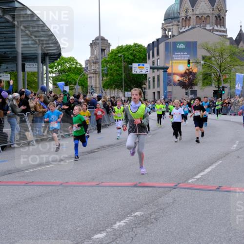 25.04.2026 - Das Zehntel Tim E. http://msf.ph/oto/9575667 25.04.2026 10:54:26 Ziel 5072, 5088, 5098, 5108, 5132, 5355, 5360, 5421, 5590, 5591, 5754, 5755, 5847, 6017, 6070, 6094, 6102, 6107, 6421, 6557, 6635, 6880, 6920, 6923, 6924, 6997, 7102, 7311, 7717, 7905 meine-sportfotos.de