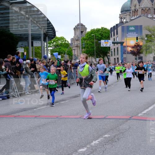 25.04.2026 - Das Zehntel Tim E. http://msf.ph/oto/9575670 25.04.2026 10:54:26 Ziel 5072, 5088, 5098, 5108, 5132, 5355, 5360, 5421, 5590, 5591, 5754, 5755, 5847, 6017, 6070, 6094, 6102, 6107, 6421, 6557, 6635, 6880, 6920, 6923, 6924, 6997, 7102, 7311, 7717, 7905 meine-sportfotos.de