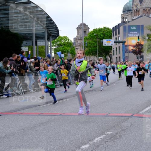 25.04.2026 - Das Zehntel Tim E. http://msf.ph/oto/9575671 25.04.2026 10:54:26 Ziel 5072, 5088, 5098, 5108, 5132, 5355, 5360, 5421, 5590, 5591, 5754, 5755, 5847, 6017, 6070, 6094, 6102, 6107, 6421, 6557, 6635, 6880, 6920, 6923, 6924, 6997, 7102, 7311, 7717, 7905 meine-sportfotos.de