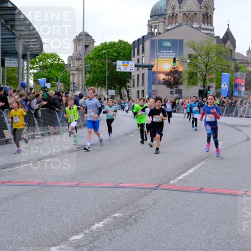 25.04.2026 - Das Zehntel Tim E. http://msf.ph/oto/9575674 25.04.2026 10:54:27 Ziel 5088, 5098, 5108, 5132, 5355, 5360, 5421, 5590, 5591, 5754, 5755, 5802, 5847, 6017, 6070, 6094, 6102, 6107, 6421, 6557, 6880, 6920, 6923, 6924, 6997, 7102, 7256, 7341, 7717, 7905 meine-sportfotos.de