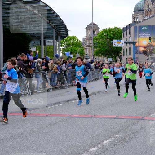 25.04.2026 - Das Zehntel Tim E. http://msf.ph/oto/9575702 25.04.2026 10:54:32 Ziel 5132, 5252, 5360, 5421, 5754, 5797, 5802, 5847, 6017, 6070, 6094, 6102, 6109, 6127, 6386, 6421, 6880, 6997, 7097, 7102, 7256, 7341, 7584, 7601, 7655, 7717, 7905 meine-sportfotos.de