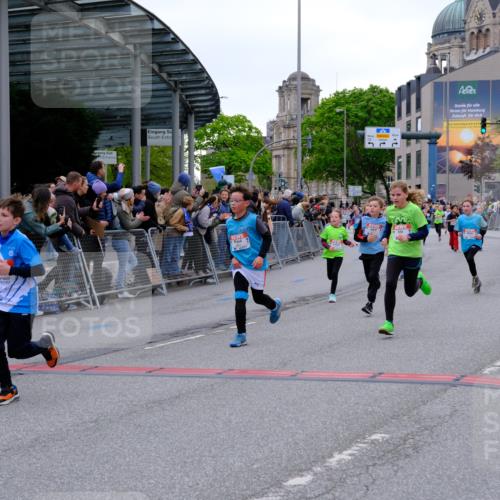 25.04.2026 - Das Zehntel Tim E. http://msf.ph/oto/9575703 25.04.2026 10:54:32 Ziel 5132, 5252, 5360, 5421, 5754, 5797, 5802, 5847, 6017, 6070, 6094, 6102, 6109, 6127, 6386, 6421, 6880, 6997, 7097, 7102, 7256, 7341, 7584, 7601, 7655, 7717, 7905 meine-sportfotos.de