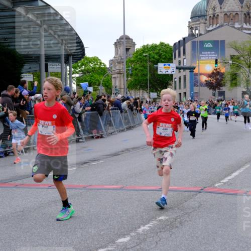 25.04.2026 - Das Zehntel Tim E. http://msf.ph/oto/9575719 25.04.2026 10:54:35 Ziel 5132, 5252, 5360, 5421, 5754, 5797, 5802, 5805, 6094, 6102, 6109, 6127, 6386, 6421, 6636, 6653, 6997, 7097, 7102, 7130, 7256, 7341, 7584, 7601, 7655, 7717, 7905, 8008 meine-sportfotos.de