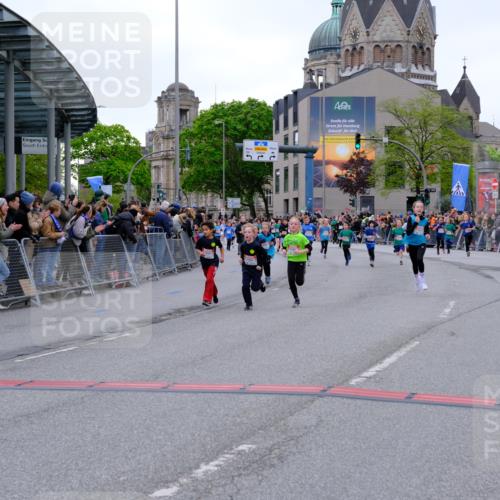 25.04.2026 - Das Zehntel Tim E. http://msf.ph/oto/9575724 25.04.2026 10:54:37 Ziel 5132, 5252, 5360, 5432, 5445, 5726, 5754, 5770, 5778, 5797, 5802, 5805, 6094, 6109, 6127, 6386, 6543, 6636, 6653, 7097, 7130, 7256, 7341, 7584, 7601, 7655, 7717, 7813, 7851, 8008 meine-sportfotos.de