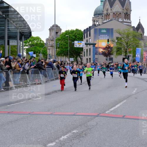 25.04.2026 - Das Zehntel Tim E. http://msf.ph/oto/9575725 25.04.2026 10:54:37 Ziel 5132, 5252, 5360, 5432, 5445, 5726, 5754, 5770, 5778, 5797, 5802, 5805, 6094, 6109, 6127, 6386, 6543, 6636, 6653, 7097, 7130, 7256, 7341, 7584, 7601, 7655, 7717, 7813, 7851, 8008 meine-sportfotos.de