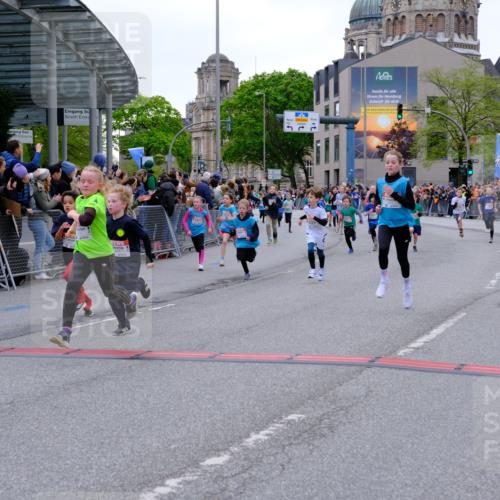 25.04.2026 - Das Zehntel Tim E. http://msf.ph/oto/9575729 25.04.2026 10:54:38 Ziel 5084, 5252, 5360, 5370, 5432, 5445, 5726, 5770, 5778, 5797, 5802, 5805, 6109, 6127, 6322, 6386, 6543, 6636, 6653, 7097, 7130, 7256, 7341, 7584, 7601, 7655, 7717, 7813, 7851, 8008 meine-sportfotos.de