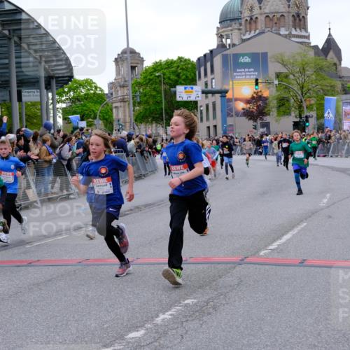 25.04.2026 - Das Zehntel Tim E. http://msf.ph/oto/9575751 25.04.2026 10:54:42 Ziel 5084, 5370, 5432, 5445, 5726, 5770, 5778, 5798, 5805, 6026, 6109, 6127, 6322, 6386, 6543, 6636, 6653, 6666, 6748, 7130, 7584, 7601, 7813, 7851, 7925, 8008 meine-sportfotos.de