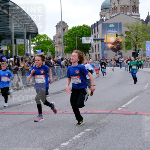 25.04.2026 - Das Zehntel Tim E. http://msf.ph/oto/9575752 25.04.2026 10:54:42 Ziel 5084, 5370, 5432, 5445, 5726, 5770, 5778, 5798, 5805, 6026, 6109, 6127, 6322, 6386, 6543, 6636, 6653, 6666, 6748, 7130, 7584, 7601, 7813, 7851, 7925, 8008 meine-sportfotos.de