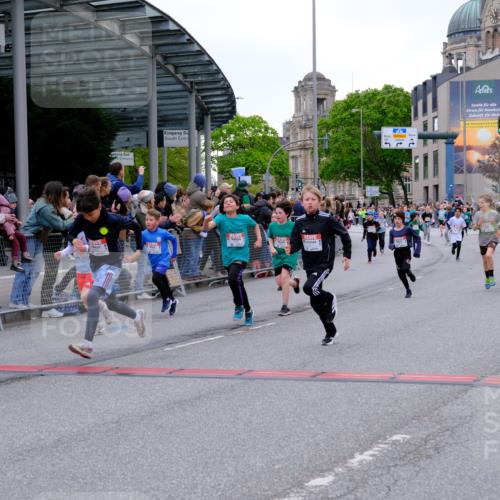 25.04.2026 - Das Zehntel Tim E. http://msf.ph/oto/9575778 25.04.2026 10:54:47 Ziel 5084, 5116, 5370, 5432, 5445, 5726, 5770, 5778, 5798, 5857, 5923, 6026, 6217, 6299, 6322, 6404, 6406, 6499, 6514, 6539, 6543, 6666, 6748, 6909, 7813, 7851, 7893, 7925, 8008 meine-sportfotos.de