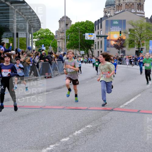 25.04.2026 - Das Zehntel Tim E. http://msf.ph/oto/9575791 25.04.2026 10:54:49 Ziel 5084, 5116, 5370, 5432, 5445, 5798, 5857, 5923, 5927, 5959, 6026, 6217, 6249, 6299, 6322, 6404, 6406, 6499, 6514, 6539, 6666, 6748, 6909, 7813, 7851, 7893, 7925 meine-sportfotos.de
