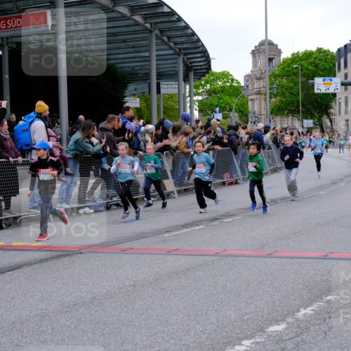 25.04.2026 - Das Zehntel Tim E. http://msf.ph/oto/9575821 25.04.2026 10:54:54 Ziel 5116, 5388, 5456, 5674, 5857, 5923, 5927, 5959, 6061, 6090, 6206, 6217, 6249, 6299, 6404, 6406, 6499, 6514, 6539, 6748, 6909, 6958, 7500, 7517, 7618, 7893 meine-sportfotos.de