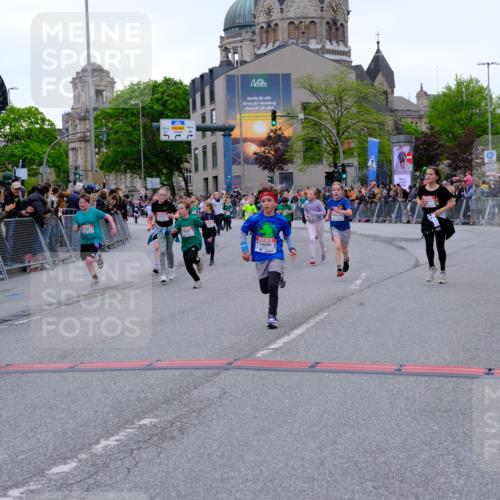 25.04.2026 - Das Zehntel Tim E. http://msf.ph/oto/9575827 25.04.2026 10:54:58 Ziel 5116, 5388, 5394, 5456, 5498, 5674, 5857, 5880, 5927, 5959, 6007, 6061, 6090, 6206, 6221, 6249, 6958, 7177, 7500, 7517, 7618, 7701, 7807, 7856 meine-sportfotos.de