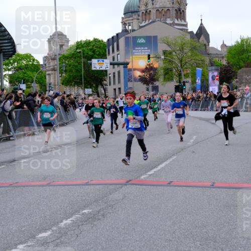 25.04.2026 - Das Zehntel Tim E. http://msf.ph/oto/9575829 25.04.2026 10:54:59 Ziel 5116, 5388, 5394, 5456, 5498, 5674, 5880, 5927, 5959, 6007, 6061, 6090, 6206, 6221, 6249, 6958, 7177, 7500, 7517, 7618, 7701, 7807, 7837, 7856 meine-sportfotos.de