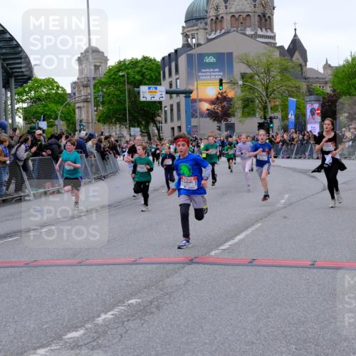 25.04.2026 - Das Zehntel Tim E. http://msf.ph/oto/9575830 25.04.2026 10:54:59 Ziel 5116, 5388, 5394, 5456, 5498, 5674, 5880, 5927, 5959, 6007, 6061, 6090, 6206, 6221, 6249, 6958, 7177, 7500, 7517, 7618, 7701, 7807, 7837, 7856 meine-sportfotos.de
